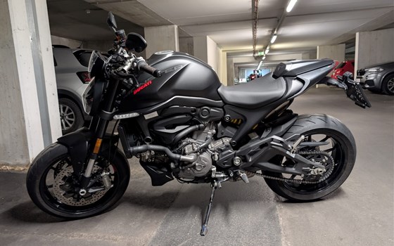 Gebrauchtmotorrad Ducati Monster + - Bild 3