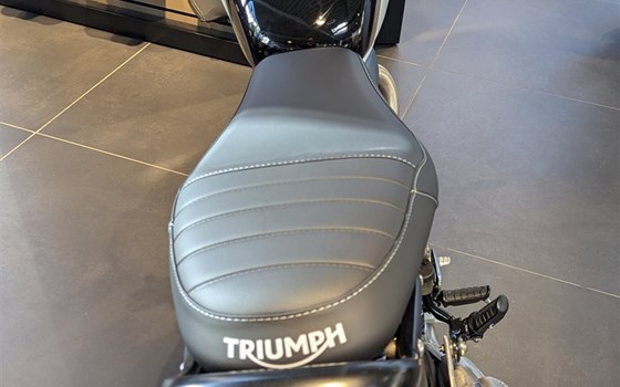 Neufahrzeug Triumph Speed 400 - Bild 2