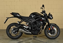 Neumotorrad Triumph Street Triple 765 R