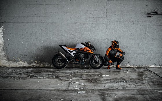 Neufahrzeug KTM 990 Duke - Bild 8