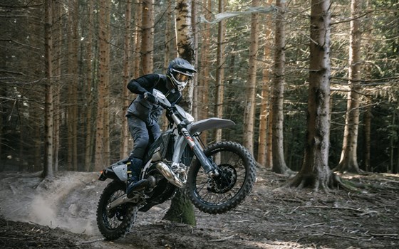 Neufahrzeug Husqvarna TE 300 PRO - Bild 12