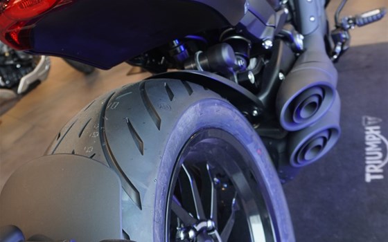 Neufahrzeug Triumph Rocket 3 Storm GT - Bild 7