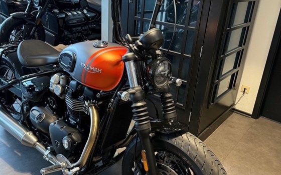 Gebrauchtmotorrad Triumph Bonneville Bobber - Bild 2