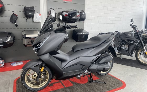 Gebrauchtmotorrad Zontes 125 D - Bild 1