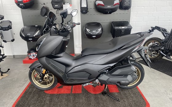 Gebrauchtmotorrad Zontes 125 D - Bild 2