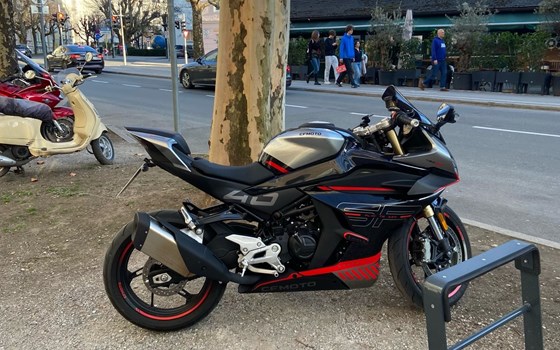 Gebrauchtmotorrad CFMOTO 450SR - Bild 1