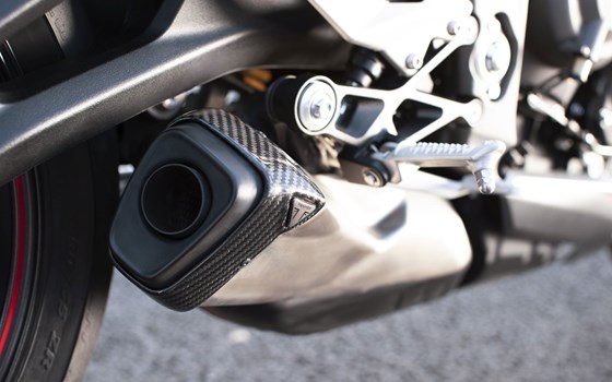 Neufahrzeug Triumph Street Triple RS - Bild 6