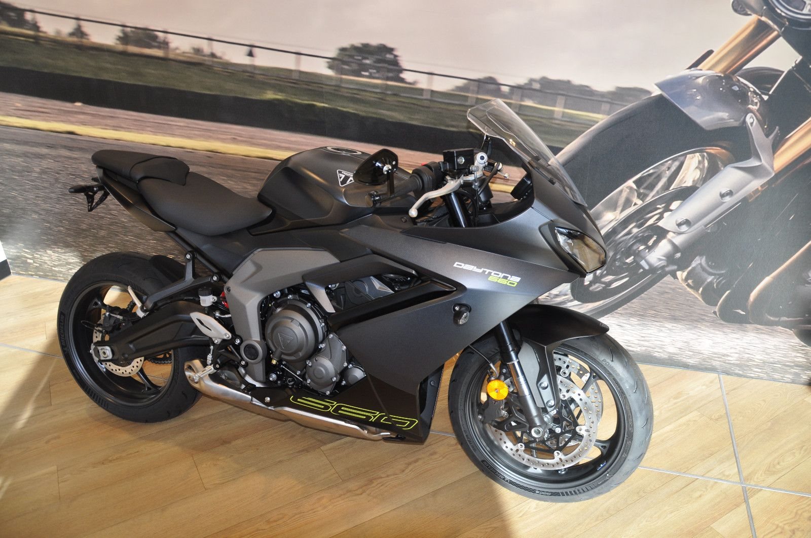 Triumph Daytona 660