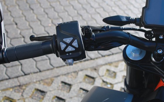 Gebrauchtmotorrad KTM 125 Duke - Bild 16