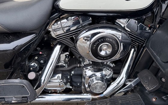 Gebrauchtmotorrad Harley-Davidson Softail Deuce FXSTD - Bild 3