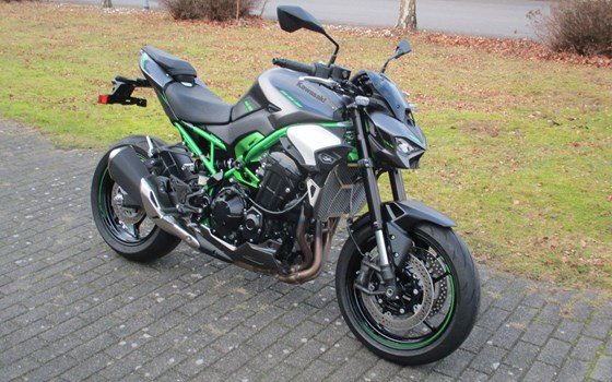 Gebrauchtmotorrad Kawasaki Z900 - Bild 1