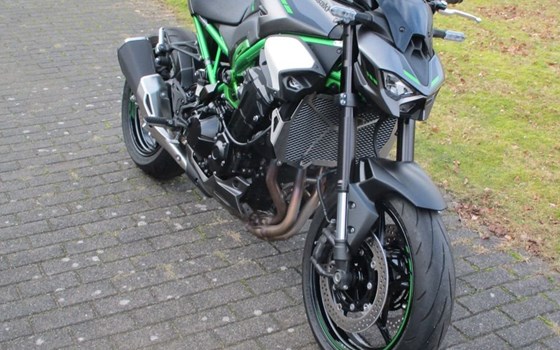 Gebrauchtmotorrad Kawasaki Z900 - Bild 6