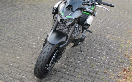 Gebrauchtmotorrad Kawasaki Z900 - Bild 7