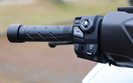 Gebrauchtmotorrad Honda Forza 125 - Bild 10