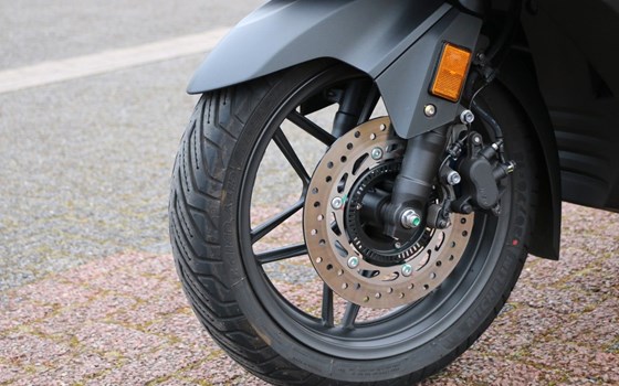 Gebrauchtmotorrad Honda Forza 125 - Bild 15