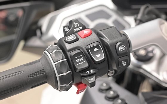 Gebrauchtmotorrad BMW R 1300 RT - Bild 7