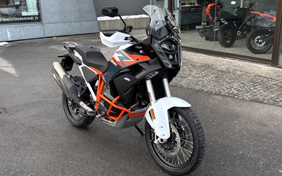 Neufahrzeug KTM 1390 Super Adventure R - Bild 3