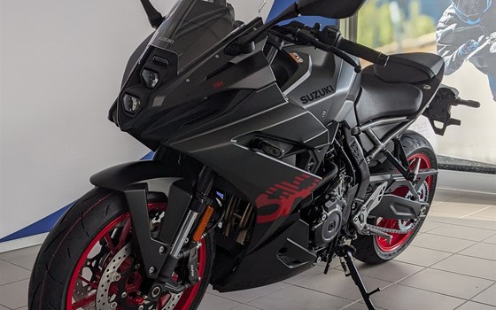 Neufahrzeug Suzuki GSX-8R - Bild 8