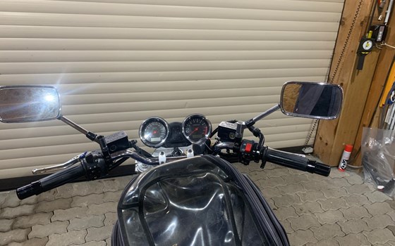 Gebrauchtmotorrad Suzuki GSX 1400 - Bild 8