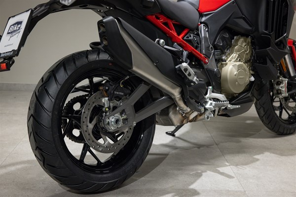 Ducati Multistrada V4 S (rot) - Bild 3
