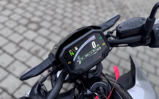 Gebrauchtmotorrad Kawasaki Z650 - Bild 8