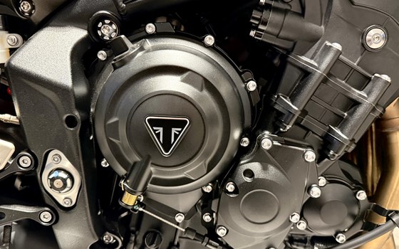 Neufahrzeug Triumph Street Triple 765 R - Bild 10