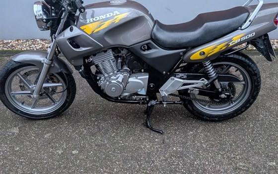 Gebrauchtmotorrad Honda CB 500 - Bild 3