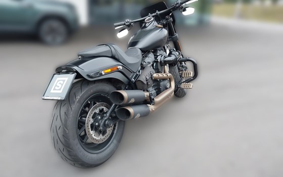 Gebrauchtmotorrad Harley-Davidson Softail Fat Bob 114 FXFBS - Bild 6