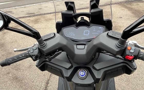 Neufahrzeug Kymco Xciting 500i - Bild 3