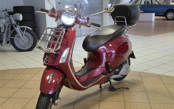 Gebrauchtmotorrad Vespa Primavera 125 Touring - Bild 1