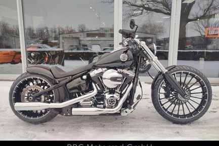 Harley-Davidson Softail Breakout FXSB