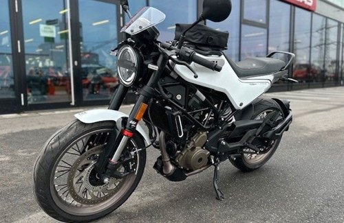 Gebrauchtmotorrad Husqvarna Vitpilen 401