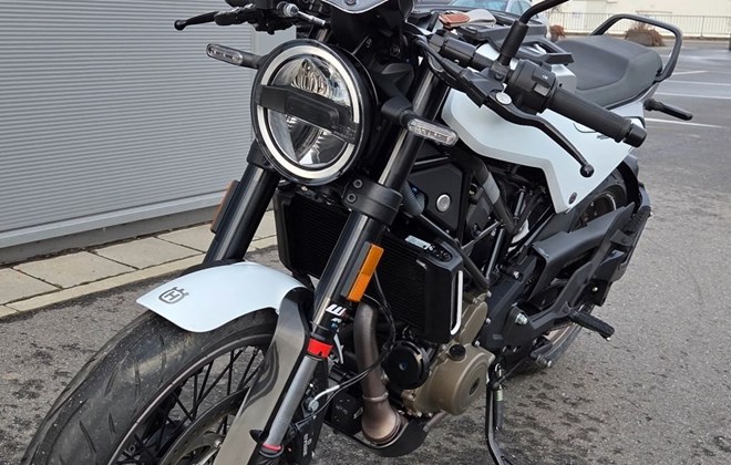 Husqvarna Vitpilen 401