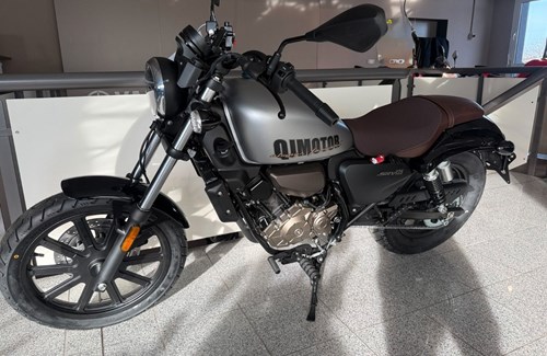 Neumotorrad QJ Motor SRV 125