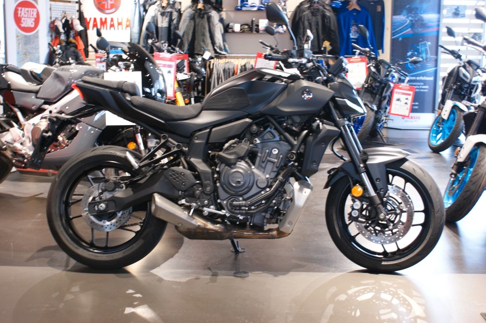 Yamaha MT-07 Y-AMT 35kW