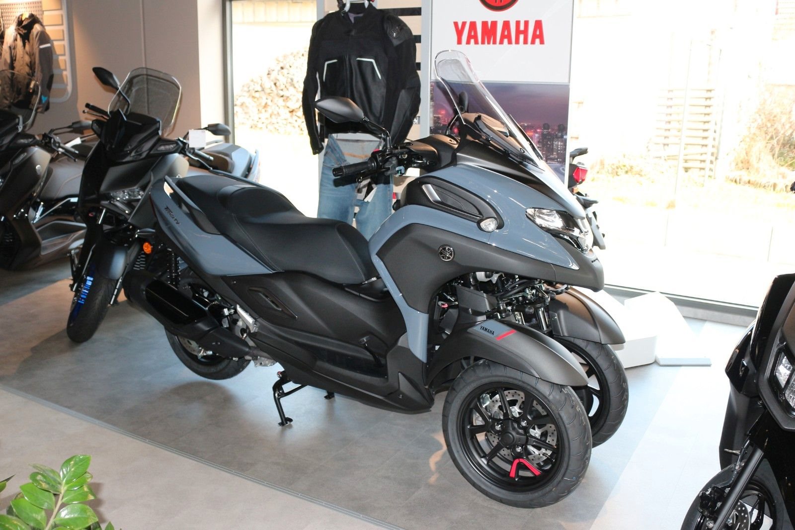 Yamaha Tricity 300