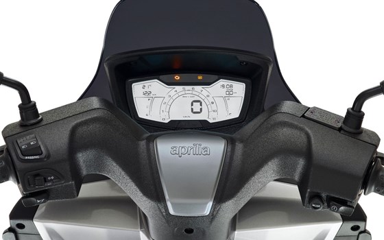Neufahrzeug Aprilia SXR 50 - Bild 7