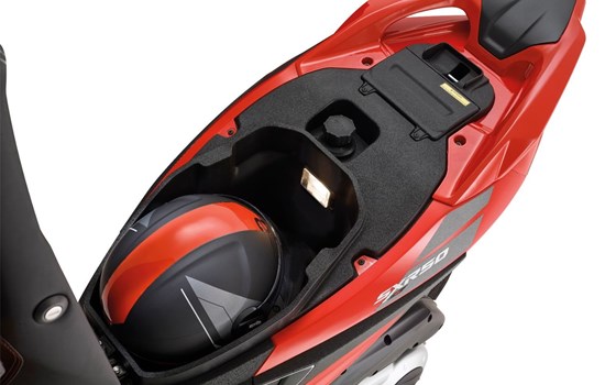 Neufahrzeug Aprilia SXR 50 - Bild 8