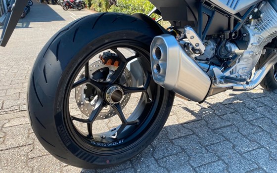 Neufahrzeug Moto Guzzi V100 Mandello S - Bild 11
