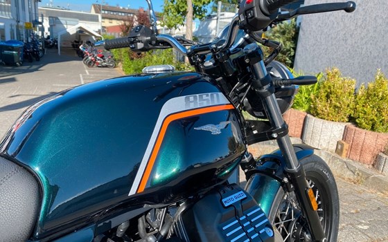 Neufahrzeug Moto Guzzi V7 Special - Bild 9
