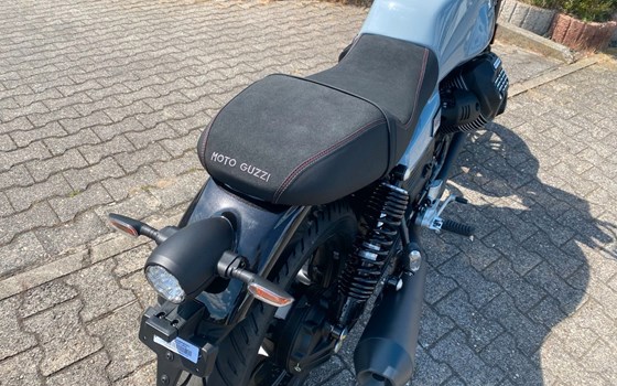 Neufahrzeug Moto Guzzi V7 Sport - Bild 10