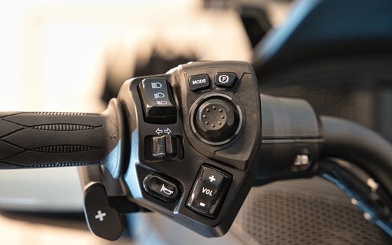 Neufahrzeug Can-Am Spyder RT Limited - Bild 16