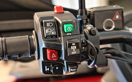 Neufahrzeug Can-Am Outlander Max 1000 XT-P - Bild 16