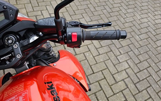 Gebrauchtmotorrad Kawasaki ER-6n - Bild 13