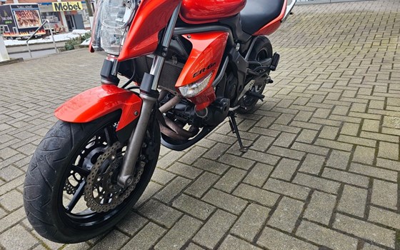 Gebrauchtmotorrad Kawasaki ER-6n - Bild 4