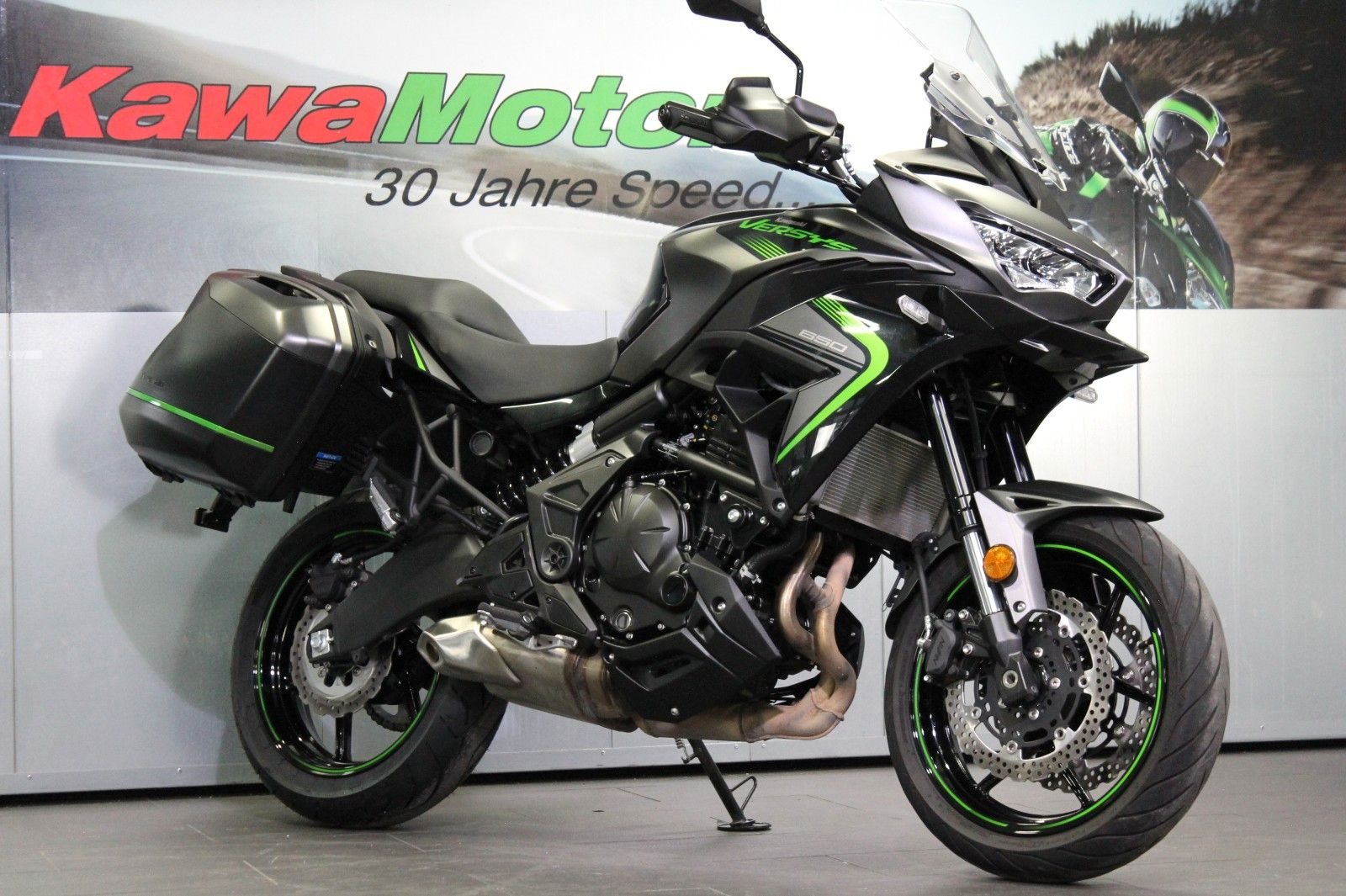 Kawasaki Versys 650 von KawaMotor München