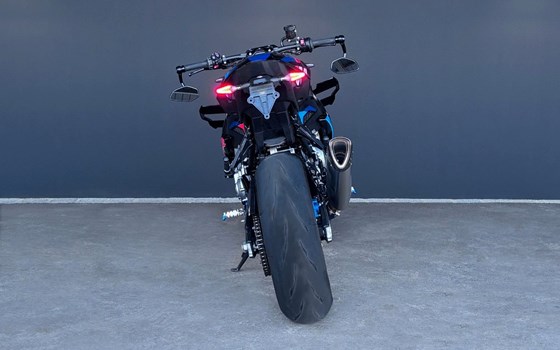 Gebrauchtmotorrad BMW M 1000 R - Bild 6