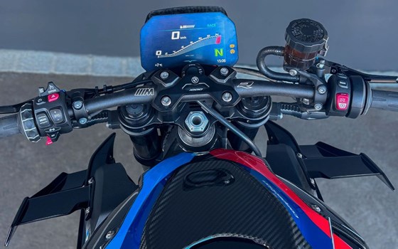 Gebrauchtmotorrad BMW M 1000 R - Bild 7