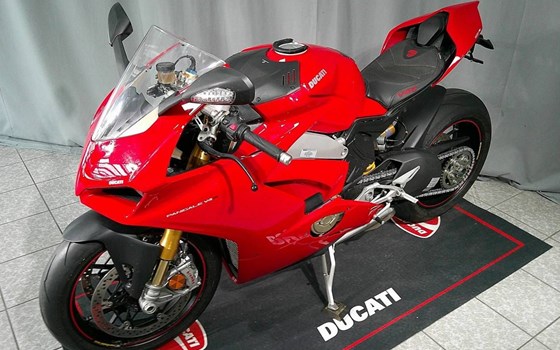 Gebrauchtmotorrad Ducati Panigale V4 S - Bild 13