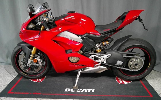 Gebrauchtmotorrad Ducati Panigale V4 S - Bild 2